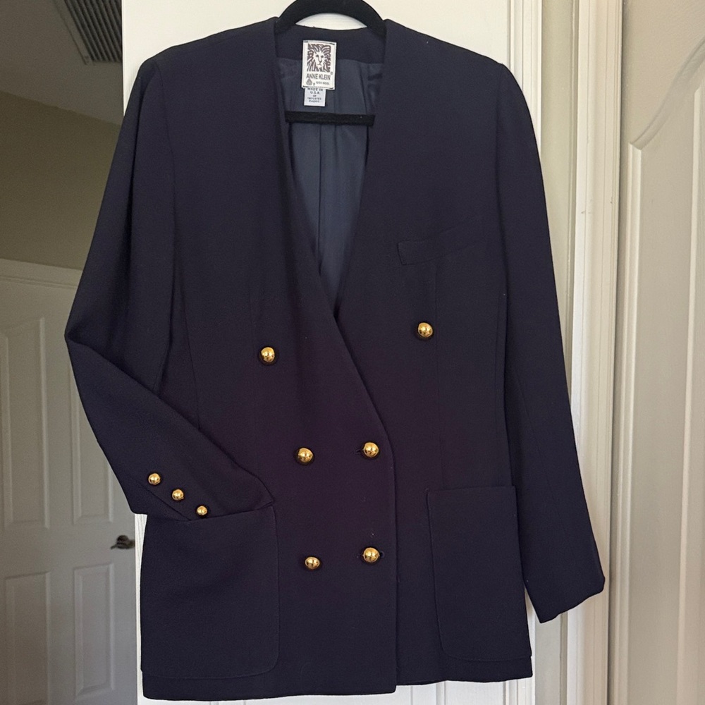 Vintage Anne Klein Navy Blazer with Gold Buttons; size 6
